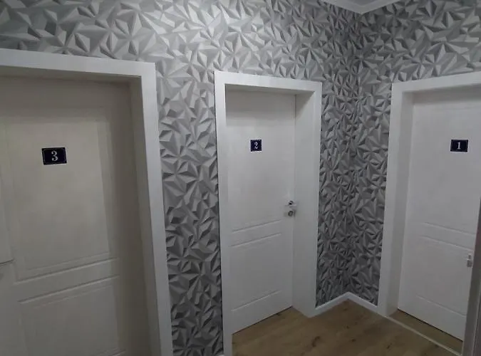 Kondili 招待所 Përmet